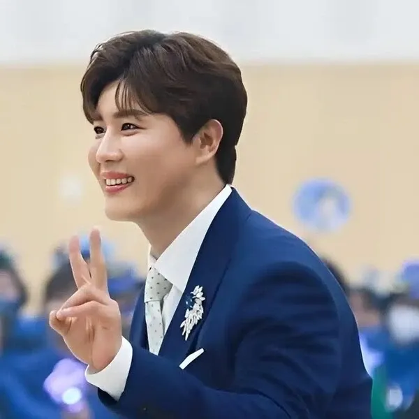 Latest photo of Jin Haesung