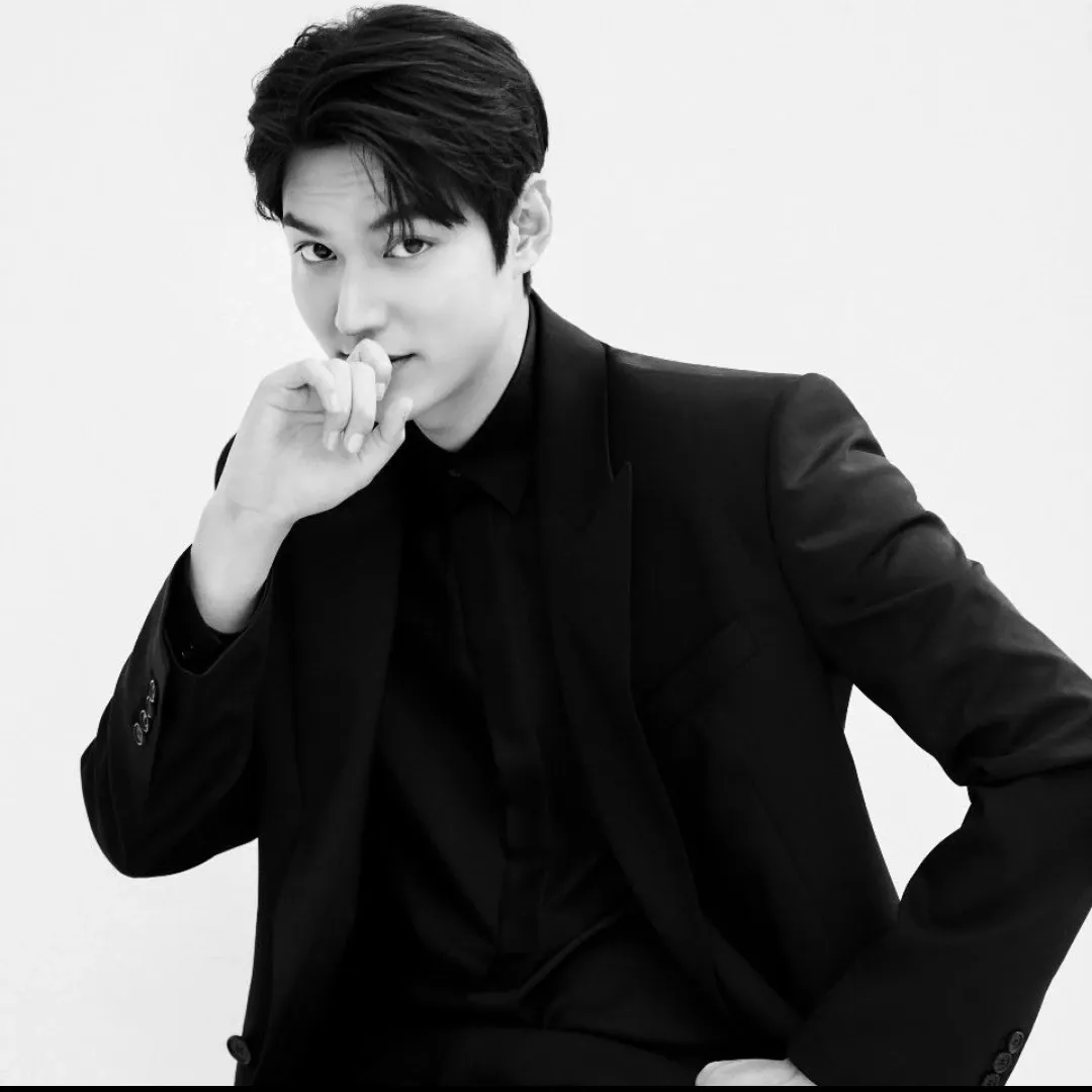 Recent activity shot of Lee Minho