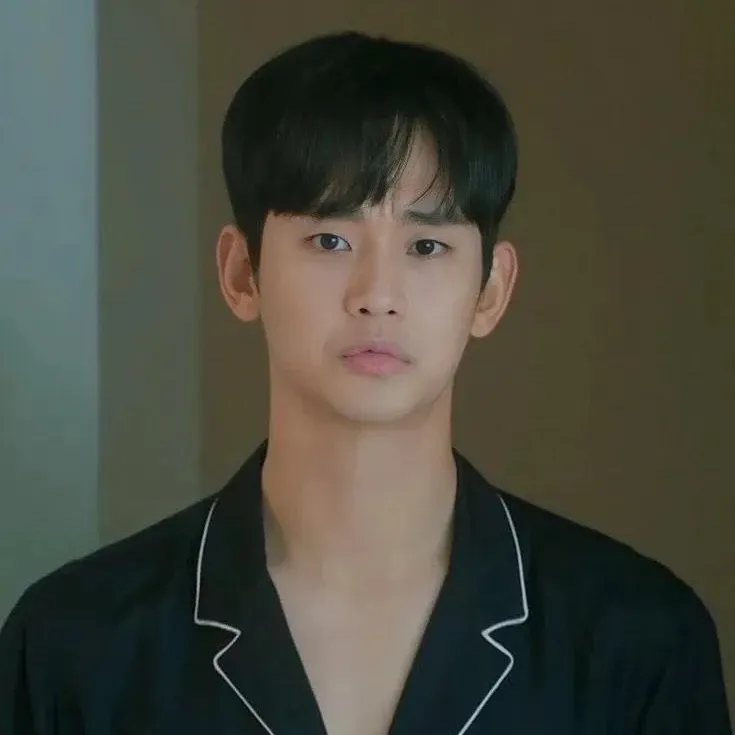 キム・スヒョンのビハインドカット