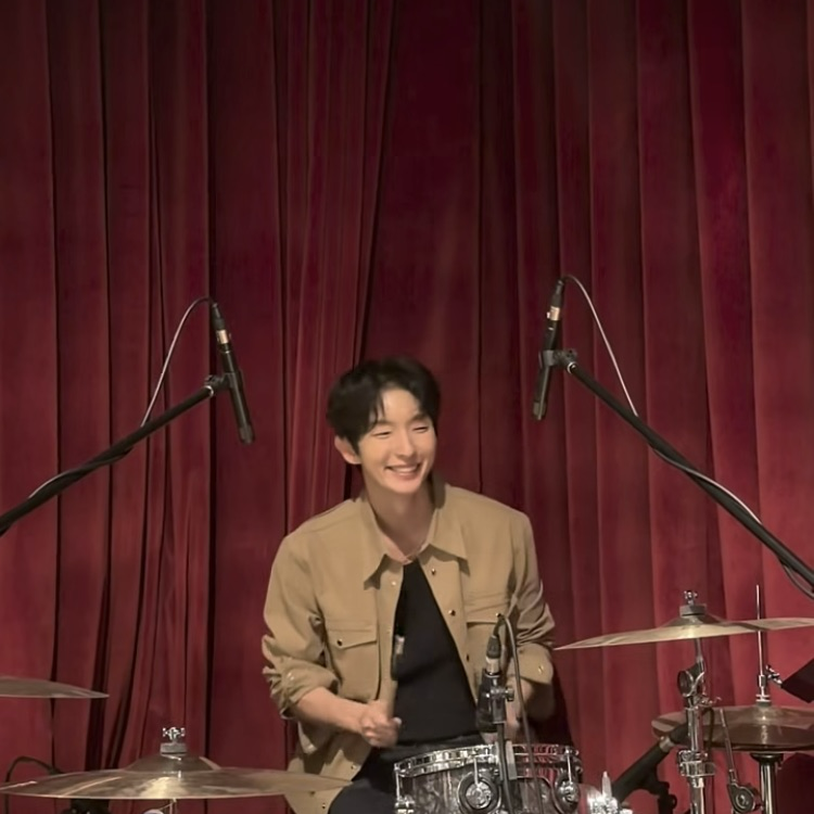 이준기 최근 활동샷