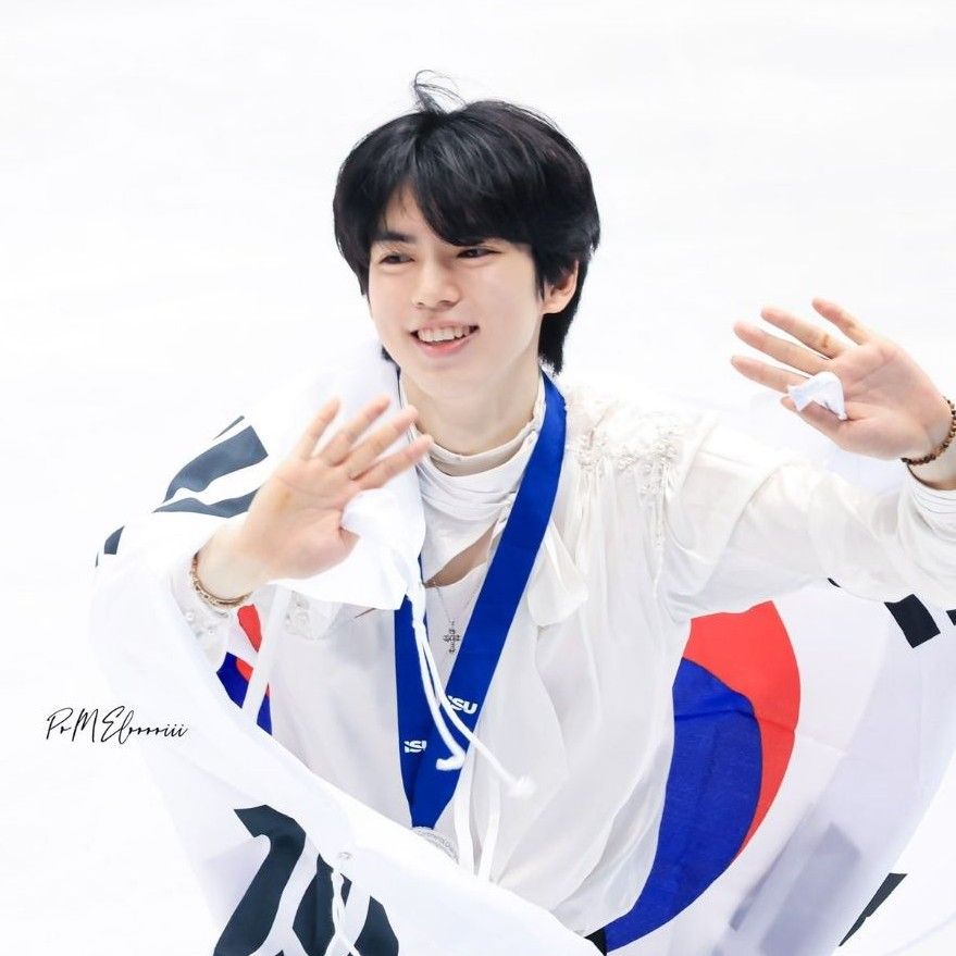 粉丝拍下的Cha Junhwan瞬间