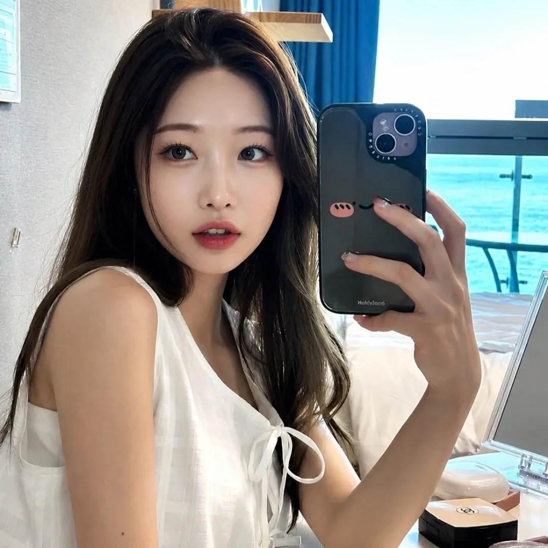 A moment captured by a fan of Jung Seojoo