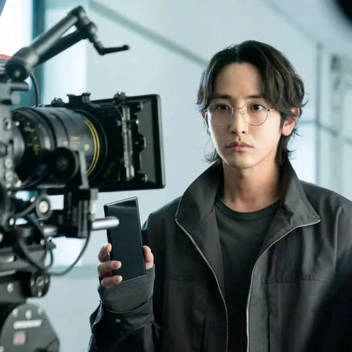 Recent activity shot of Lee Soohyuk