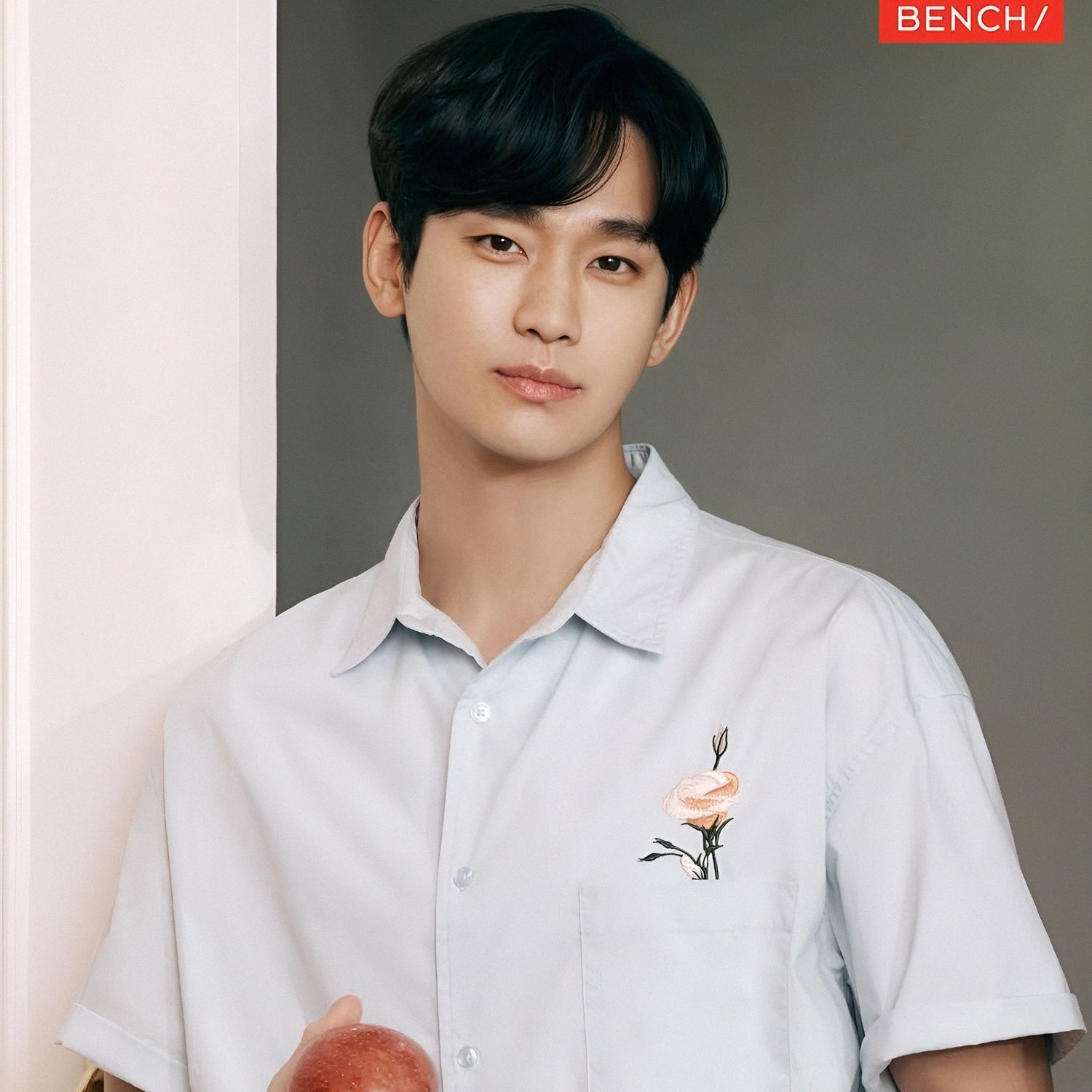 Foto kegiatan terbaru dari Kim Soohyun