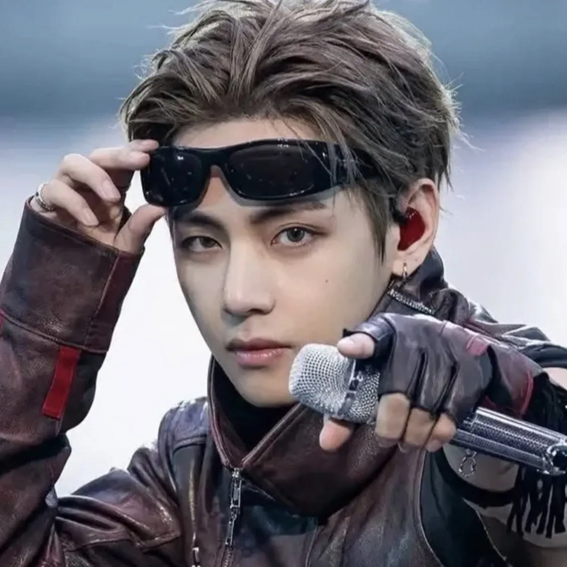 Recent activity shot of Kim Taehyung (V)