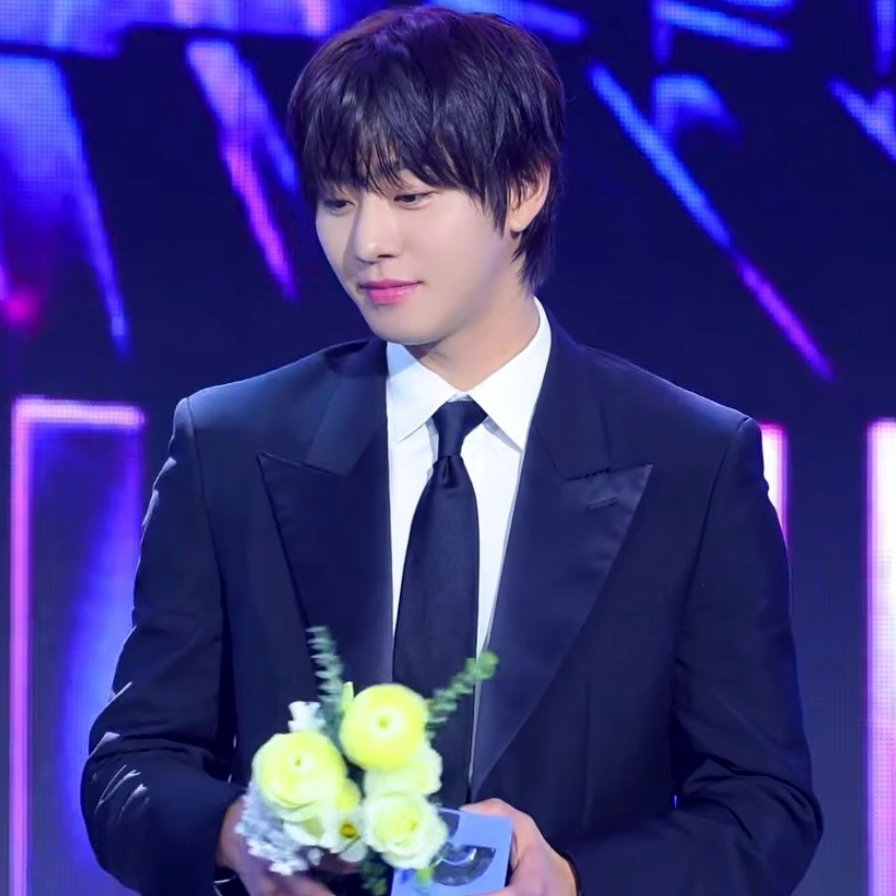 安孝燮的最新照片