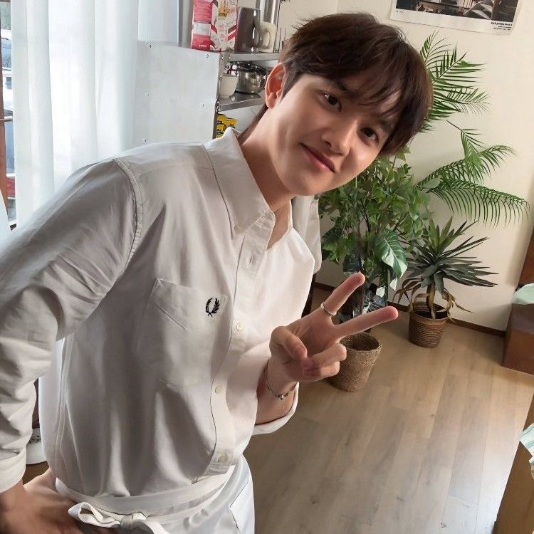 Foto kegiatan terbaru dari Doh Kyungsoo (D.O.)