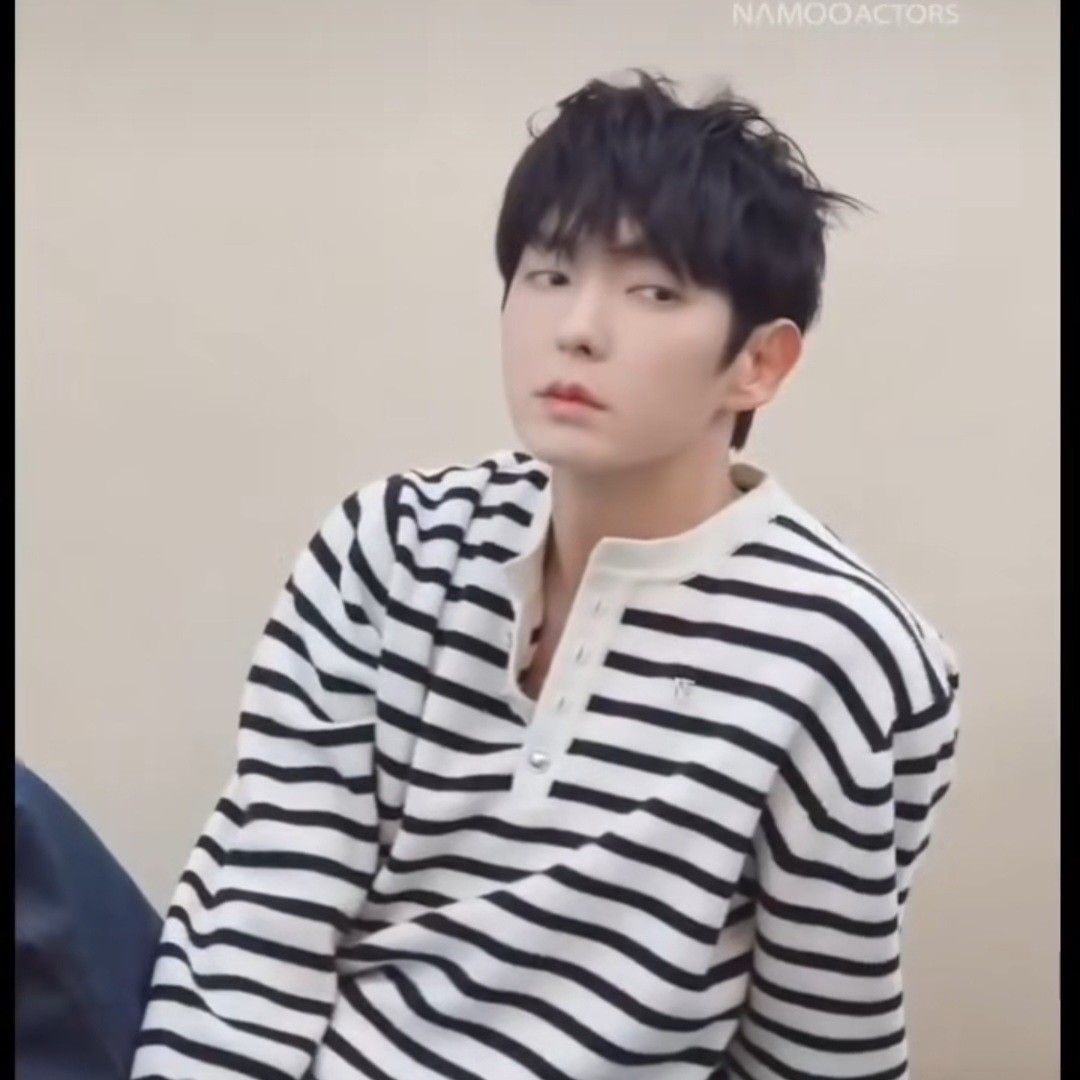 Latest photo of Lee Joongi