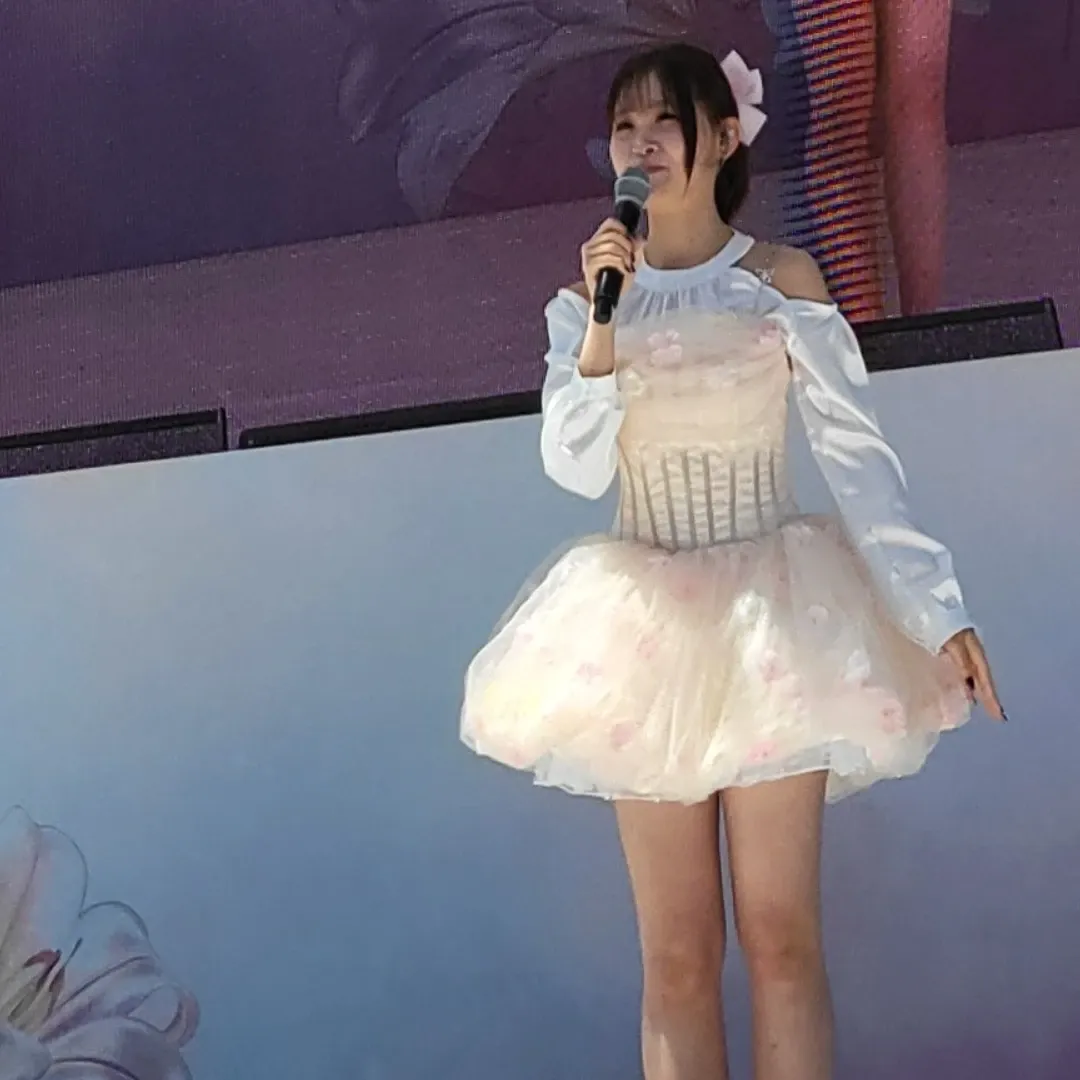 Cuplikan di balik layar dari Kim Dahyun