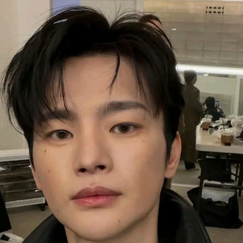 Momen yang diabadikan oleh penggemar Seo Inguk