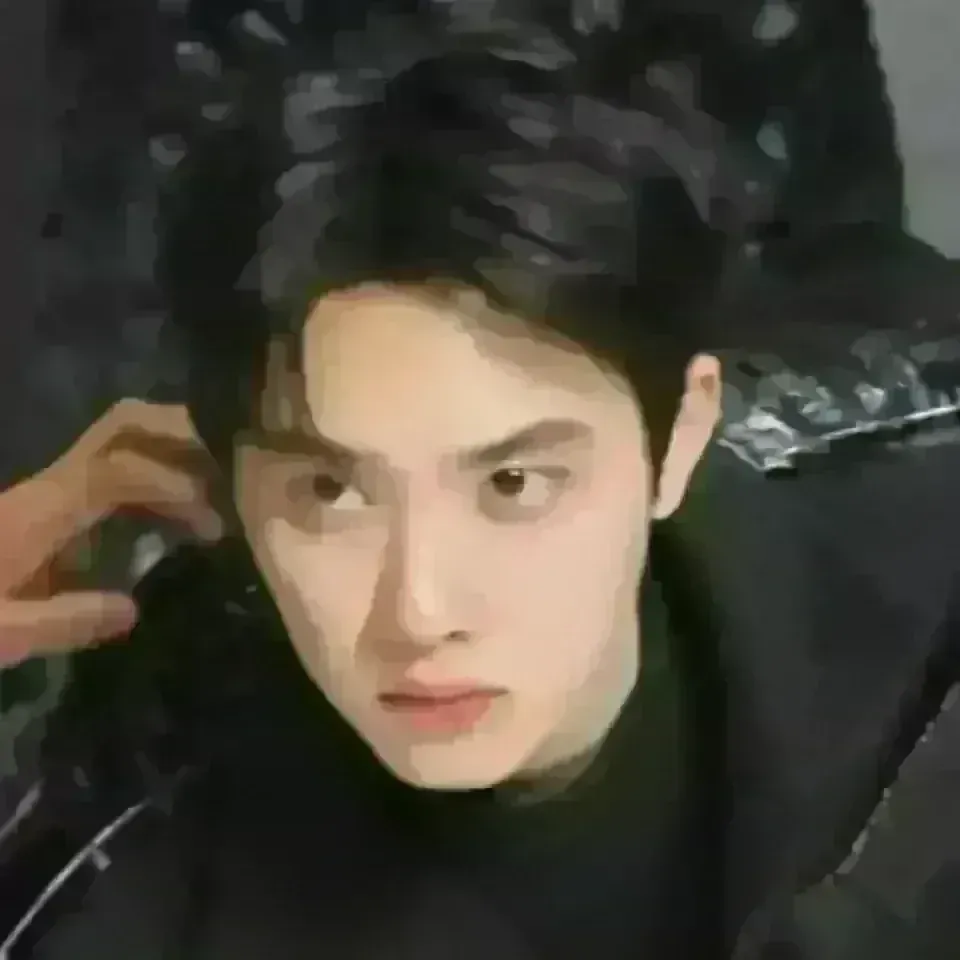 Momen yang diabadikan oleh penggemar Doh Kyungsoo (D.O.)