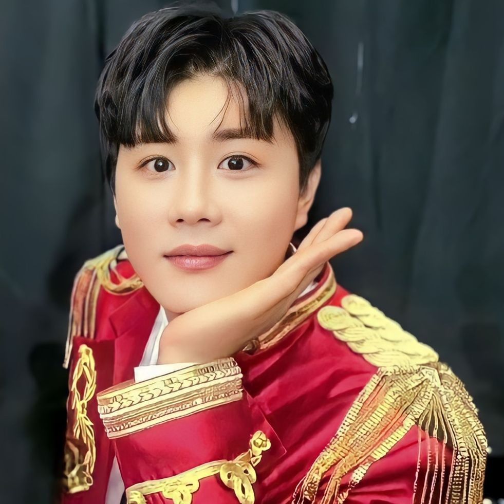 Behind-the-scenes cut of Jin Haesung