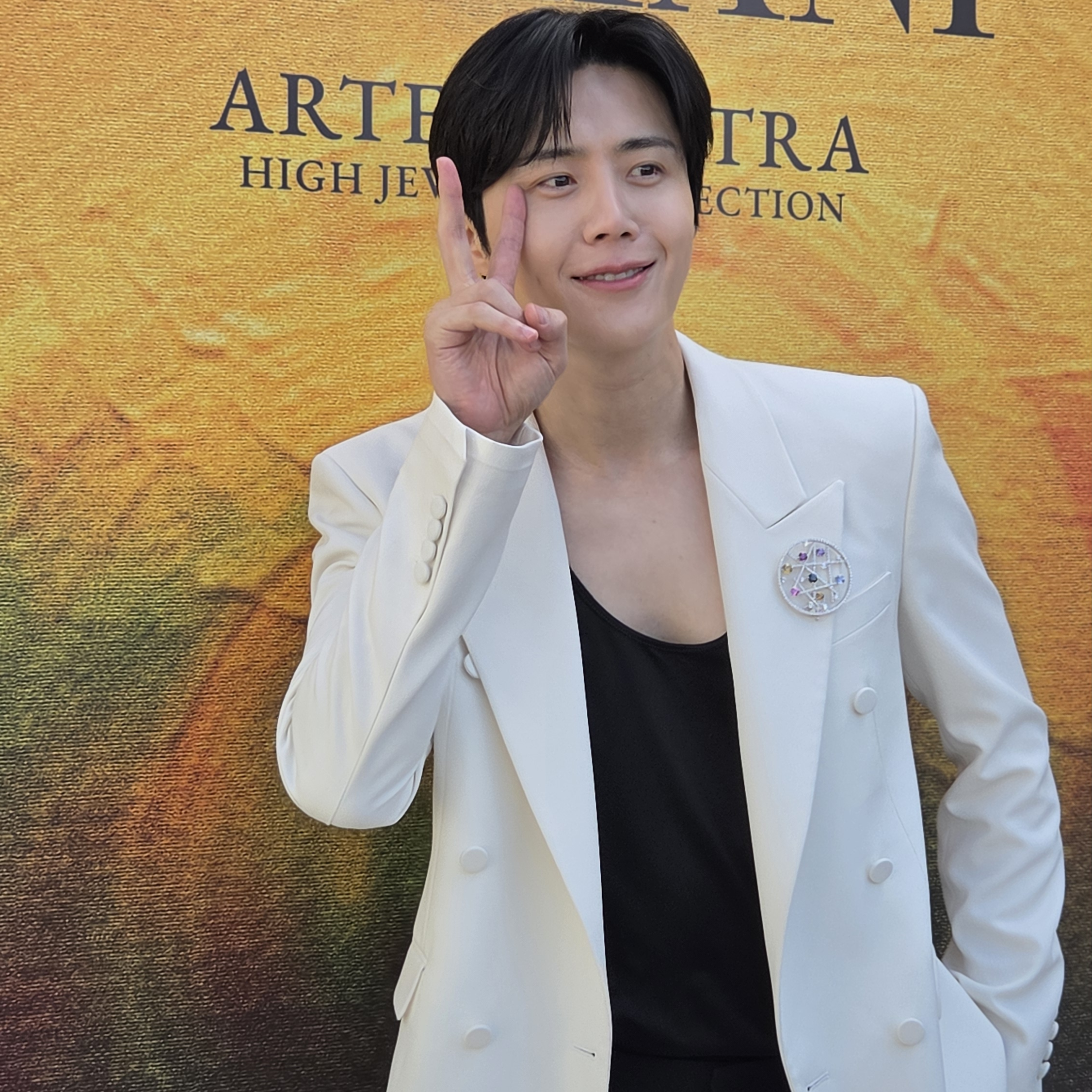 Foto kegiatan terbaru dari Kim Seonho