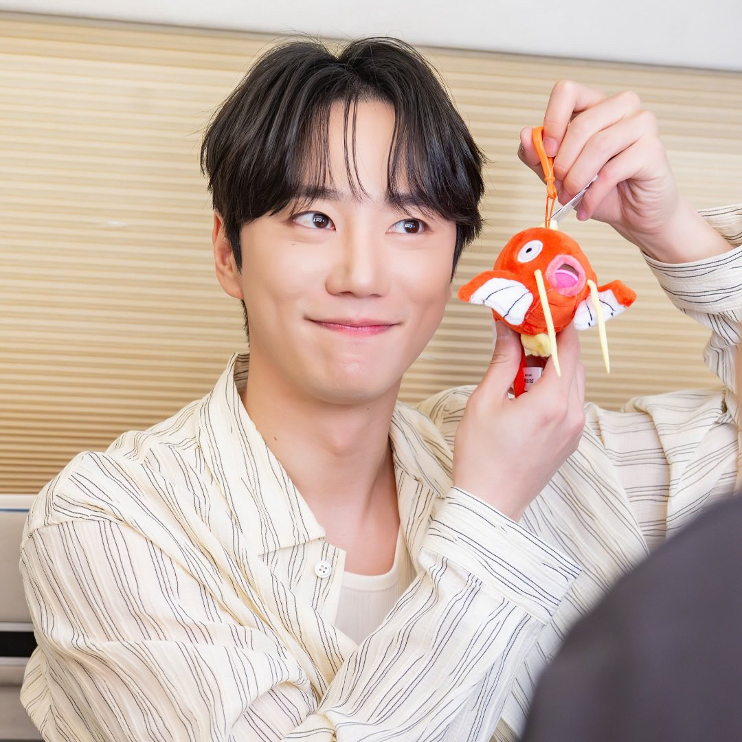 Recent activity shot of Lee Junyoung