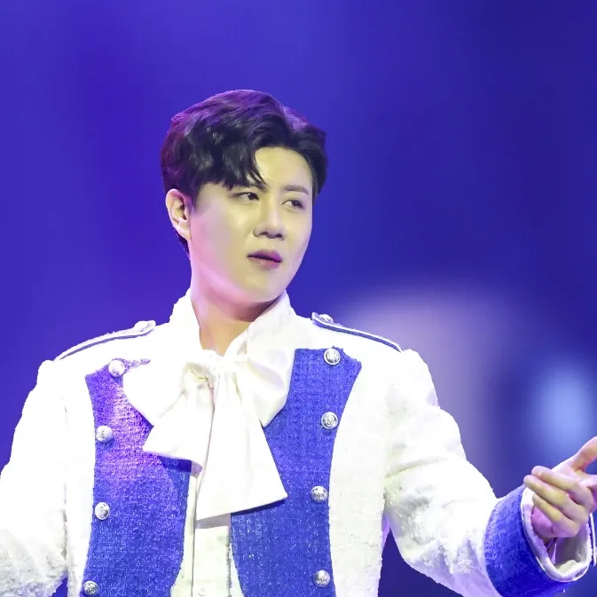 Behind-the-scenes cut of Jin Haesung