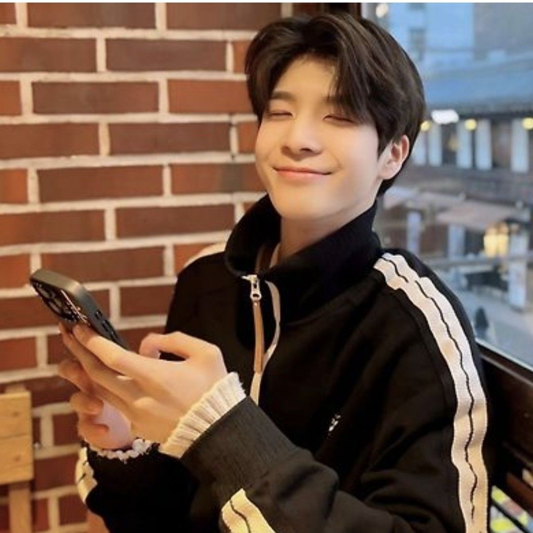 정동원의 비하인드 컷