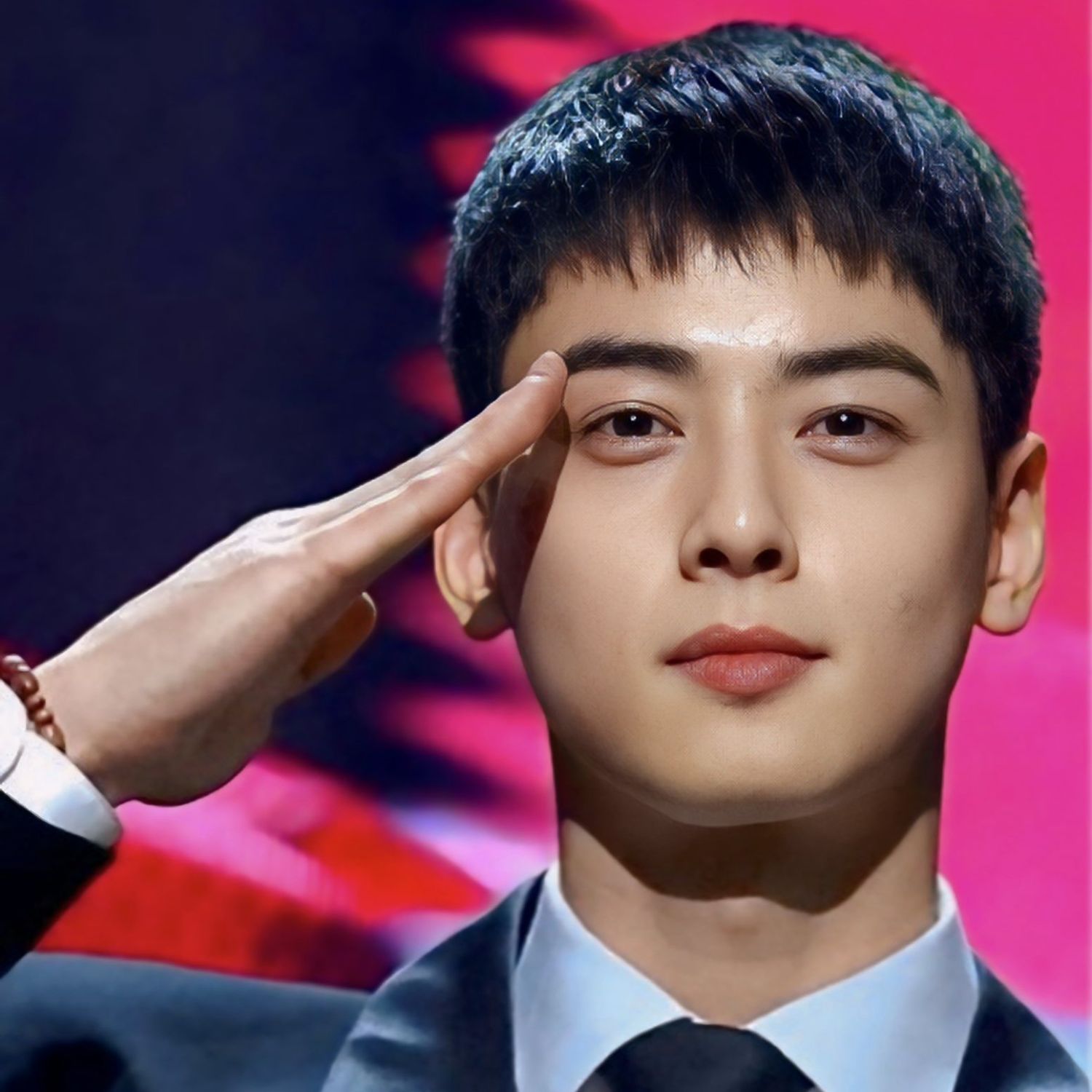 Cuplikan di balik layar dari Cha Eunwoo