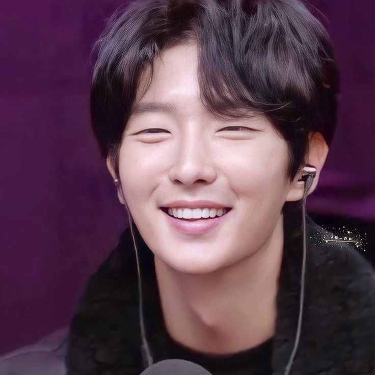 Recent activity shot of Lee Joongi