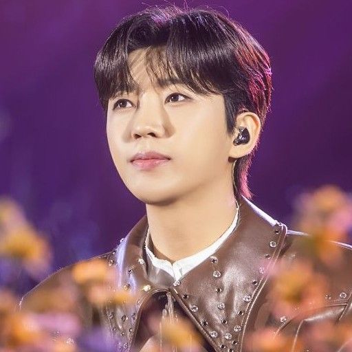 A moment captured by a fan of Lim Youngwoong