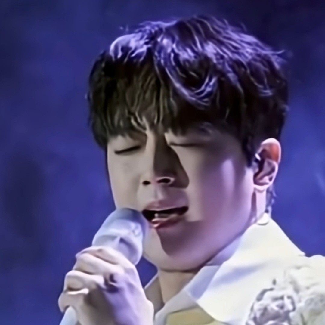 이찬원의 최신 사진