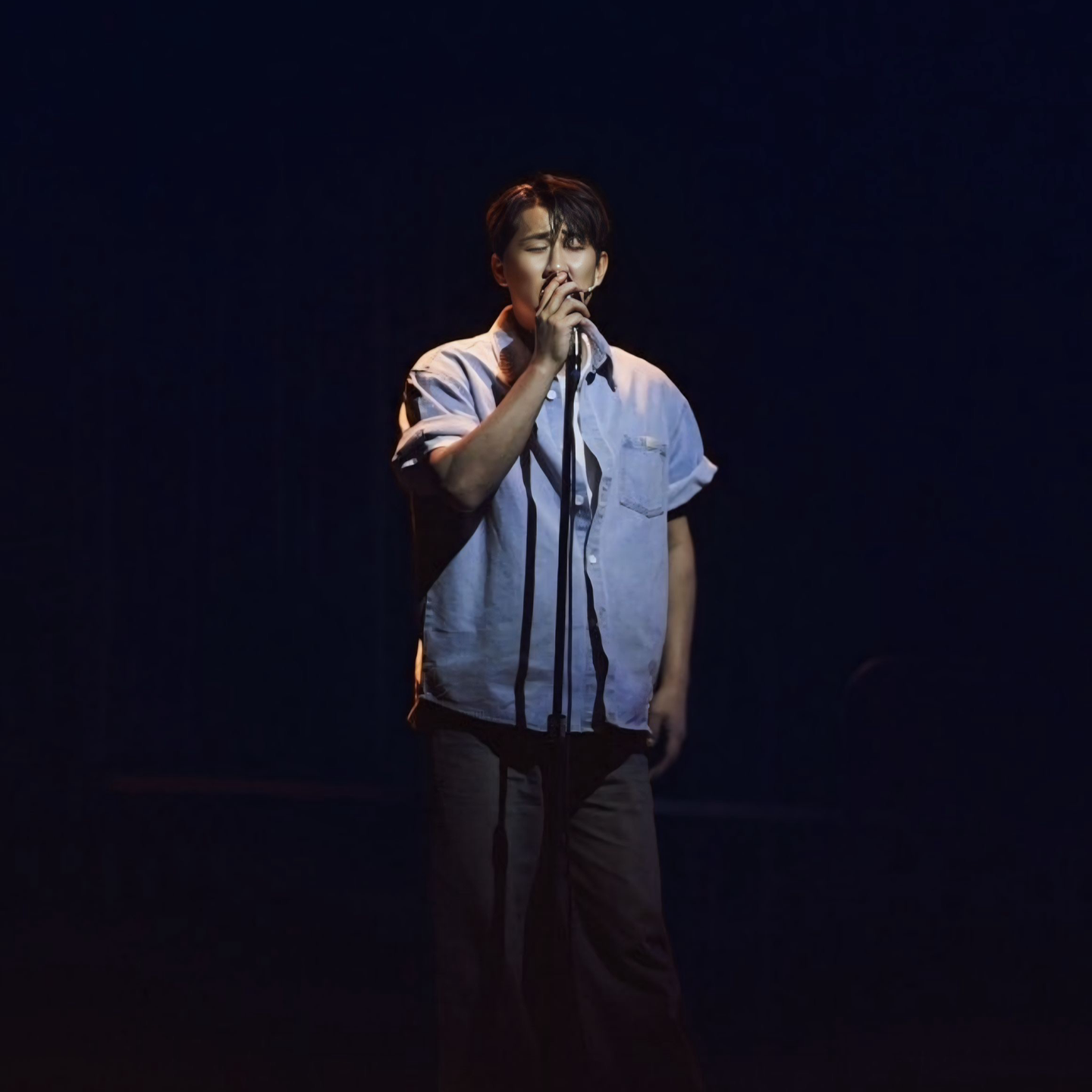 Behind-the-scenes cut of Na Sangdo
