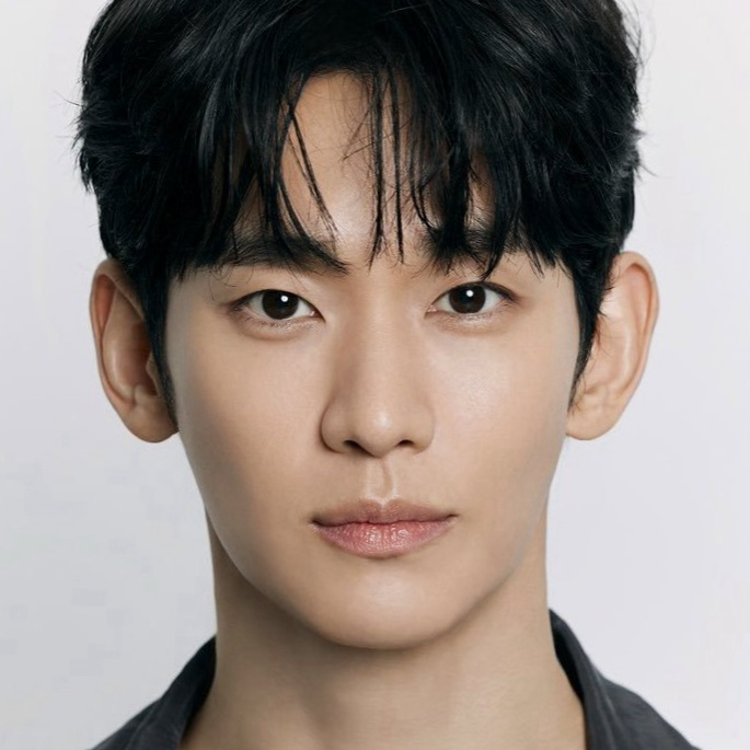 Behind-the-scenes cut of Kim Soohyun
