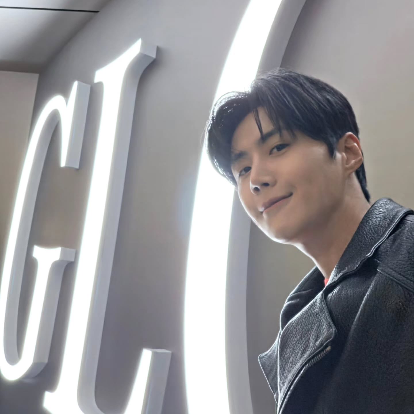 Foto terbaru dari Kim Seonho