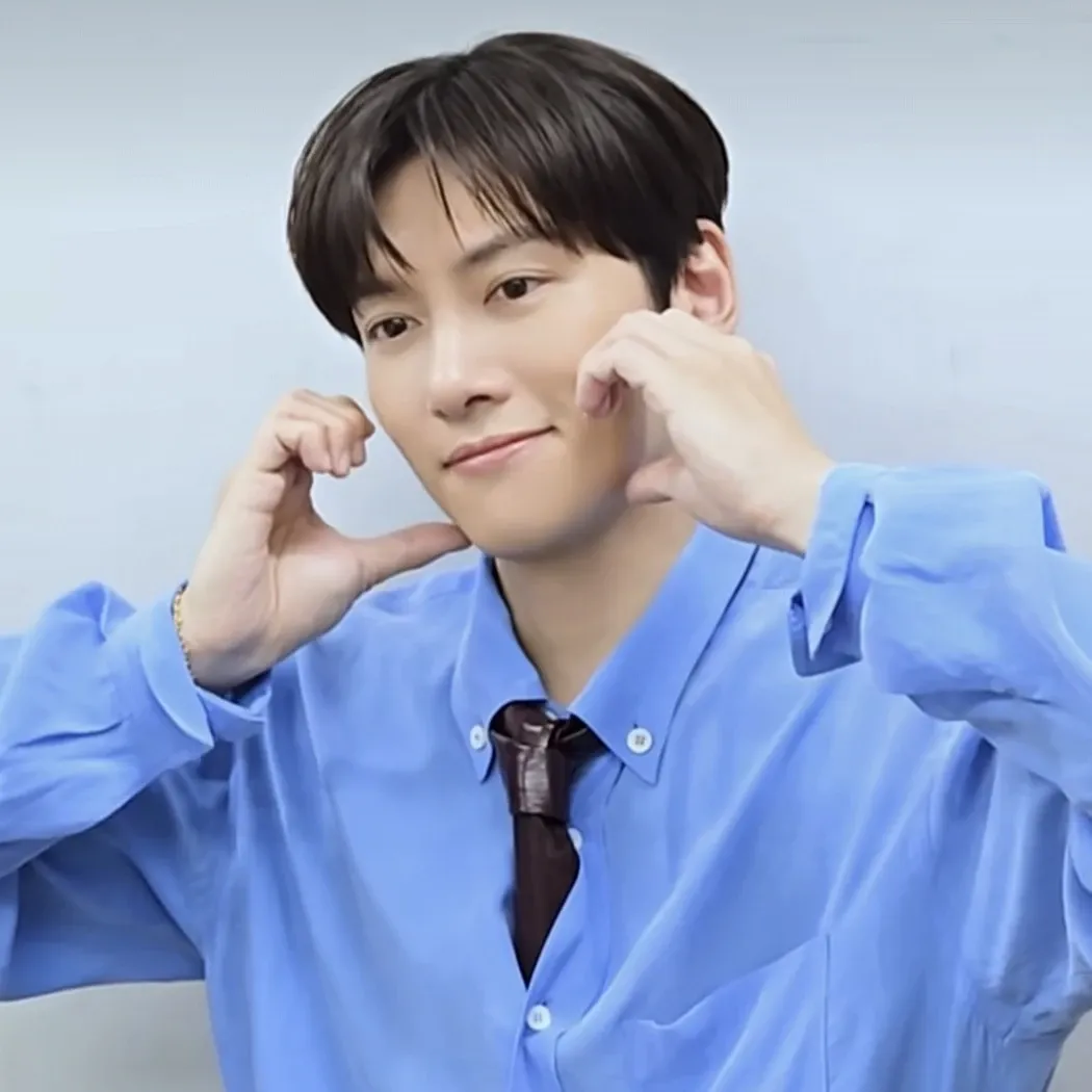 Behind-the-scenes cut of Ji Changwook