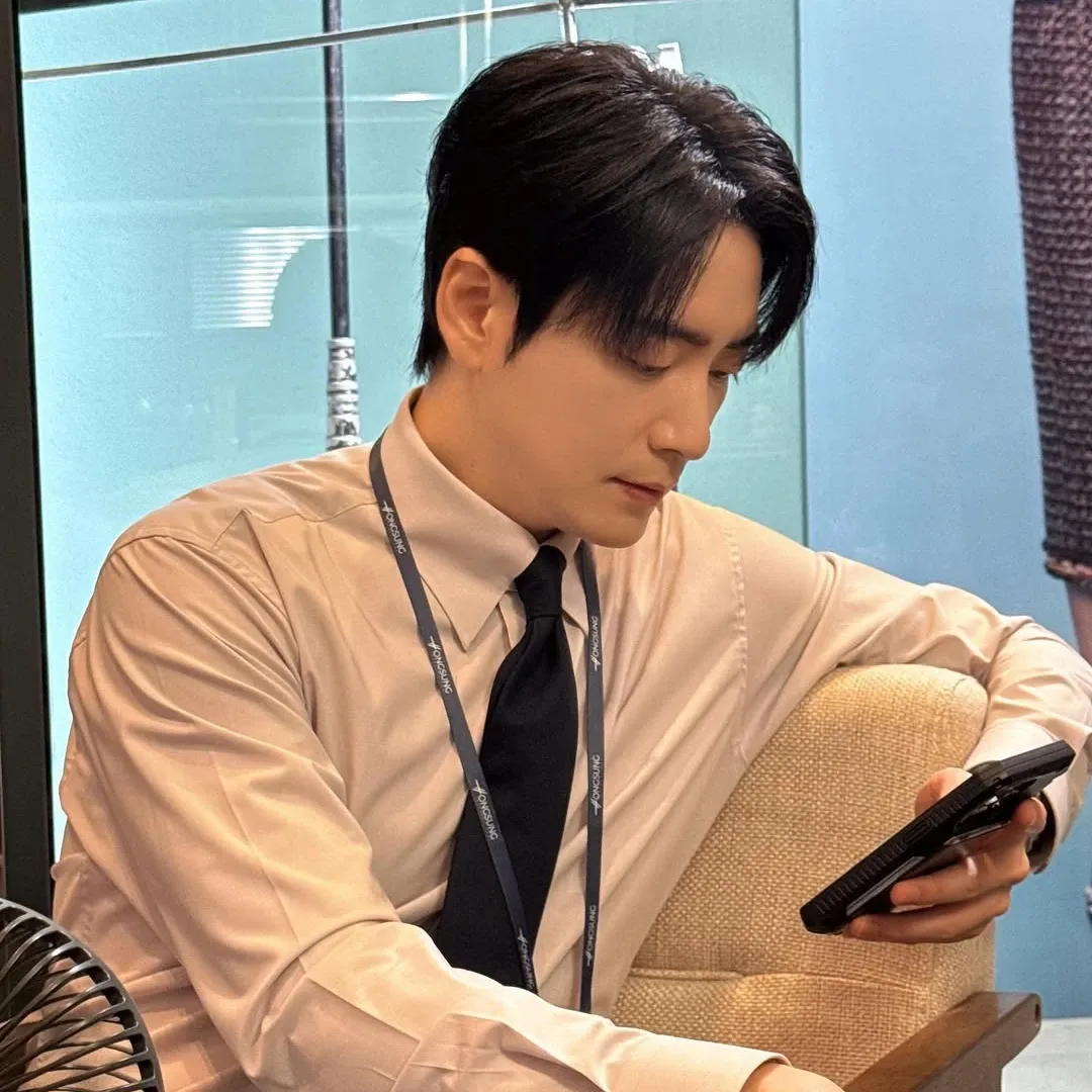 Recent activity shot of Lee Joonhyuk