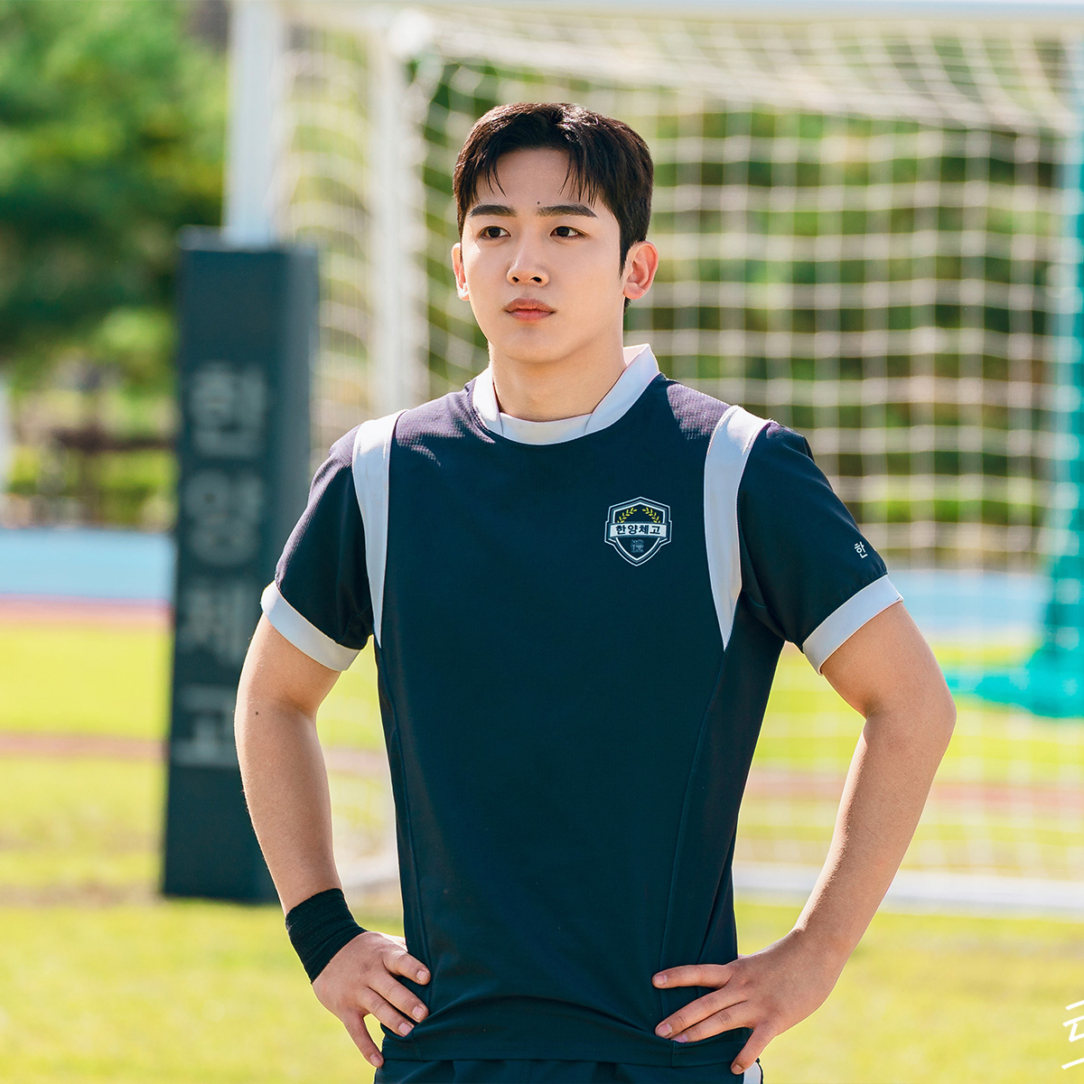 Behind-the-scenes cut of Kim Yohan