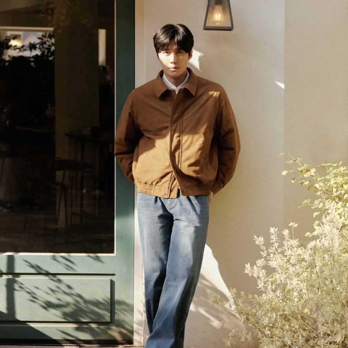 粉丝拍下的金宣虎瞬间