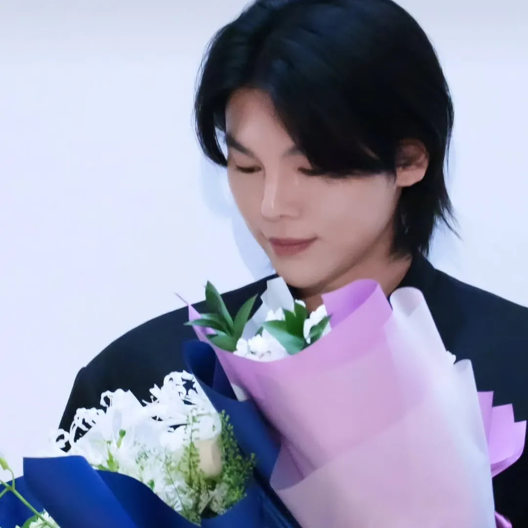 A moment captured by a fan of Kim Junsu (1991)