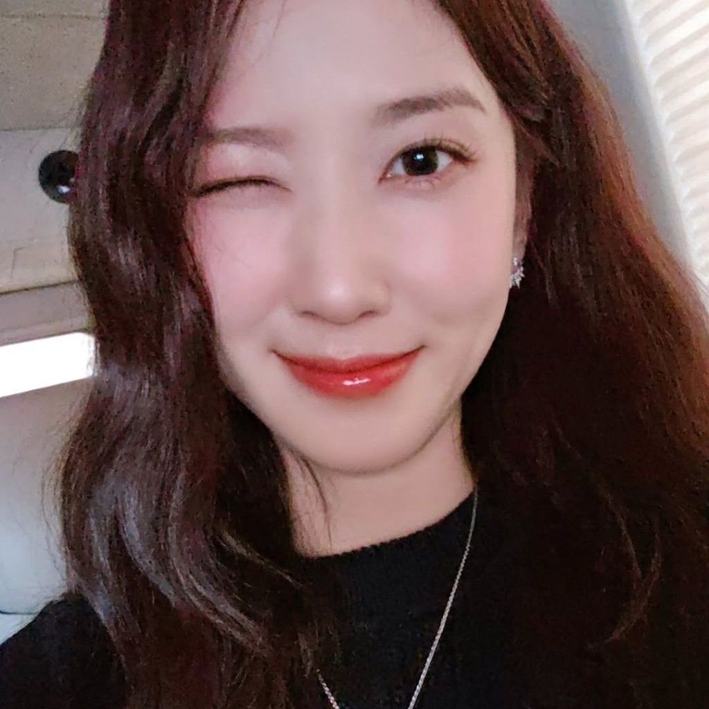 Latest photo of Park Eunbin