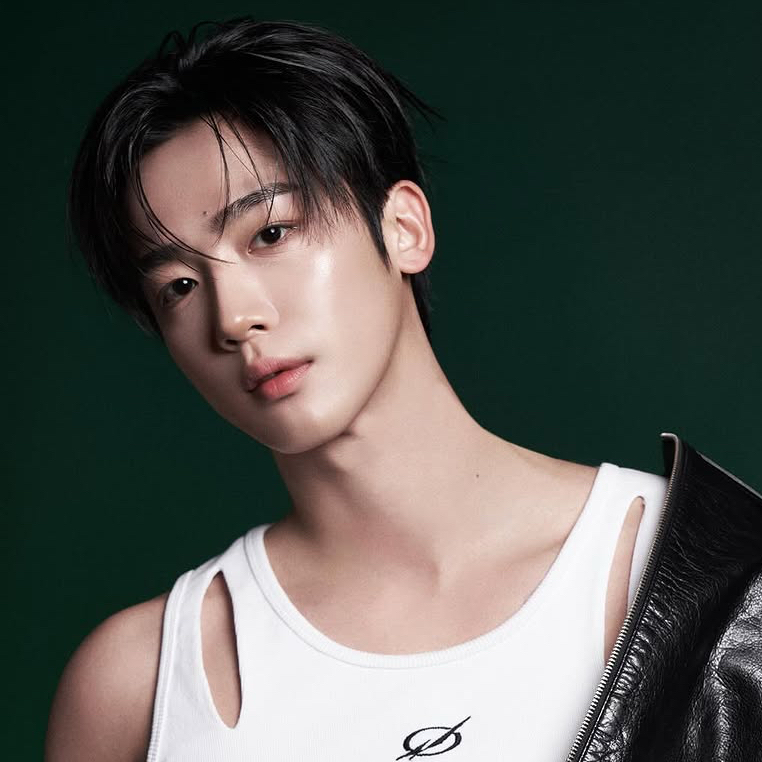 Latest photo of Kim Yohan