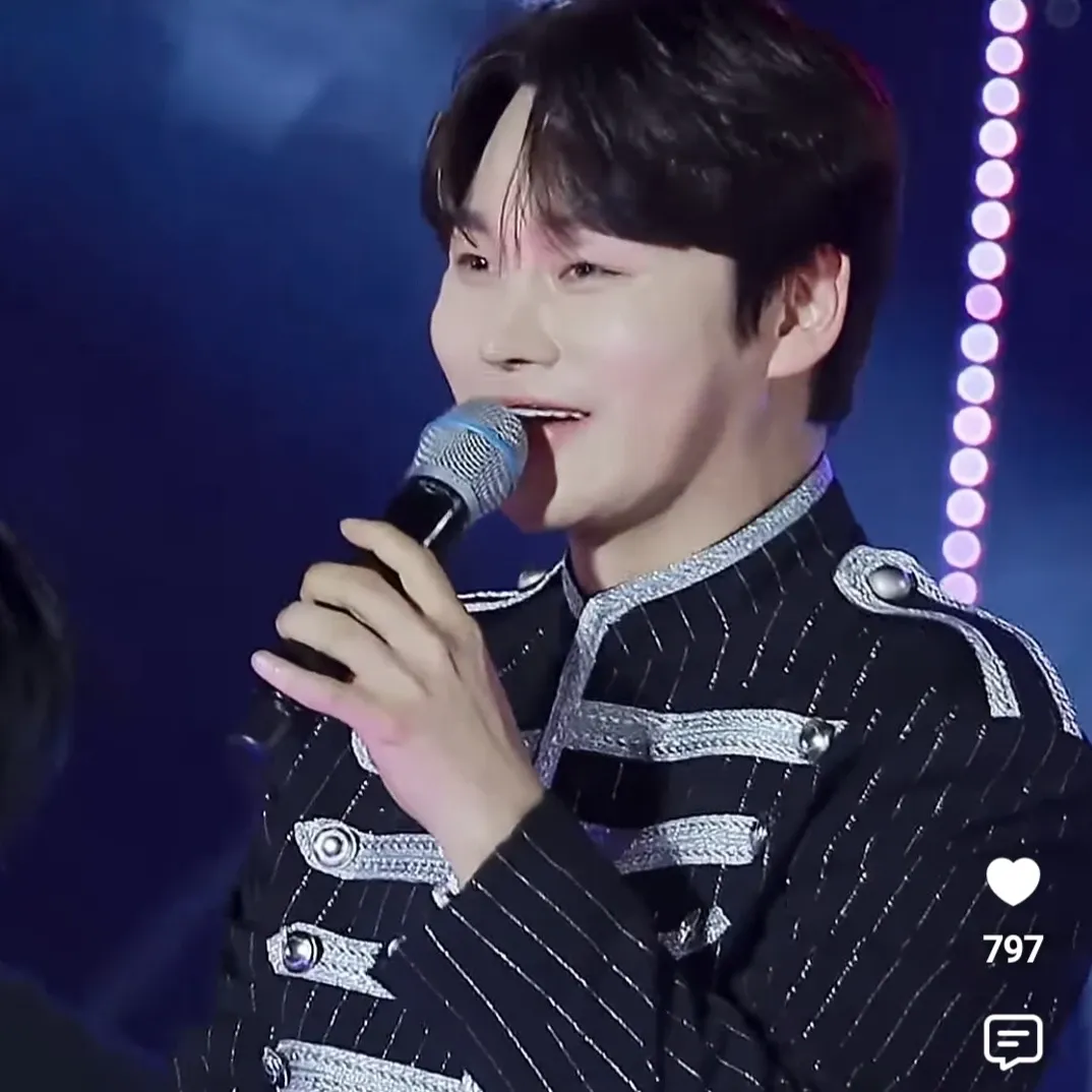 박서진의 비하인드 컷