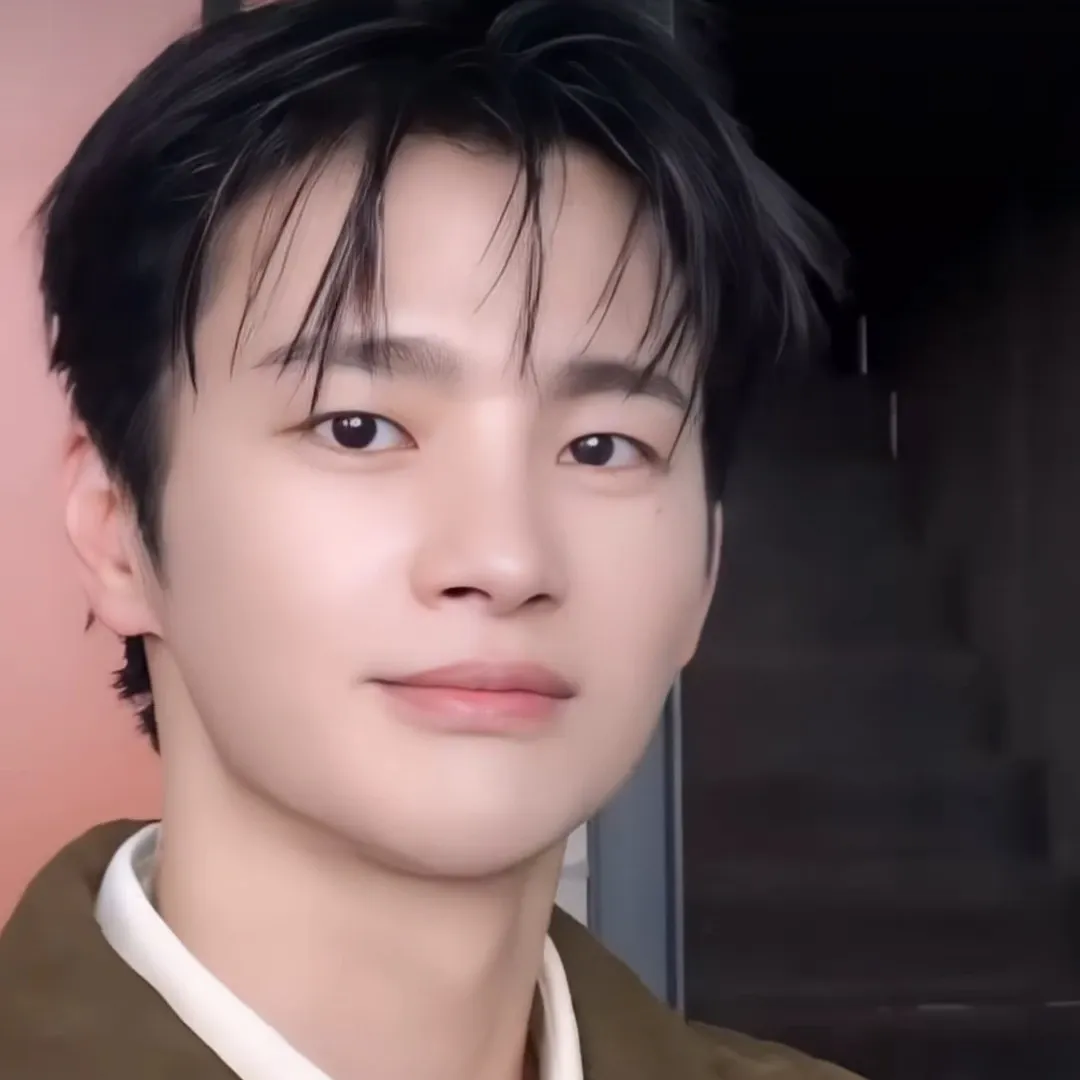 Momen yang diabadikan oleh penggemar Seo Inguk
