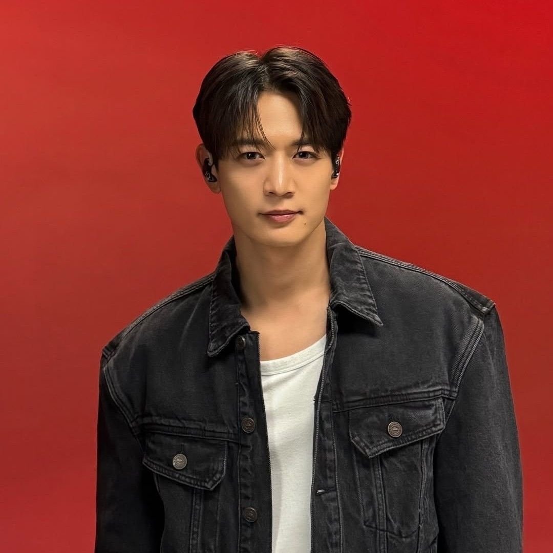 Behind-the-scenes cut of Choi Minho