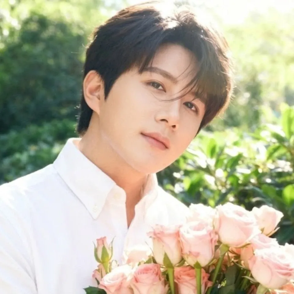Behind-the-scenes cut of Jin Haesung