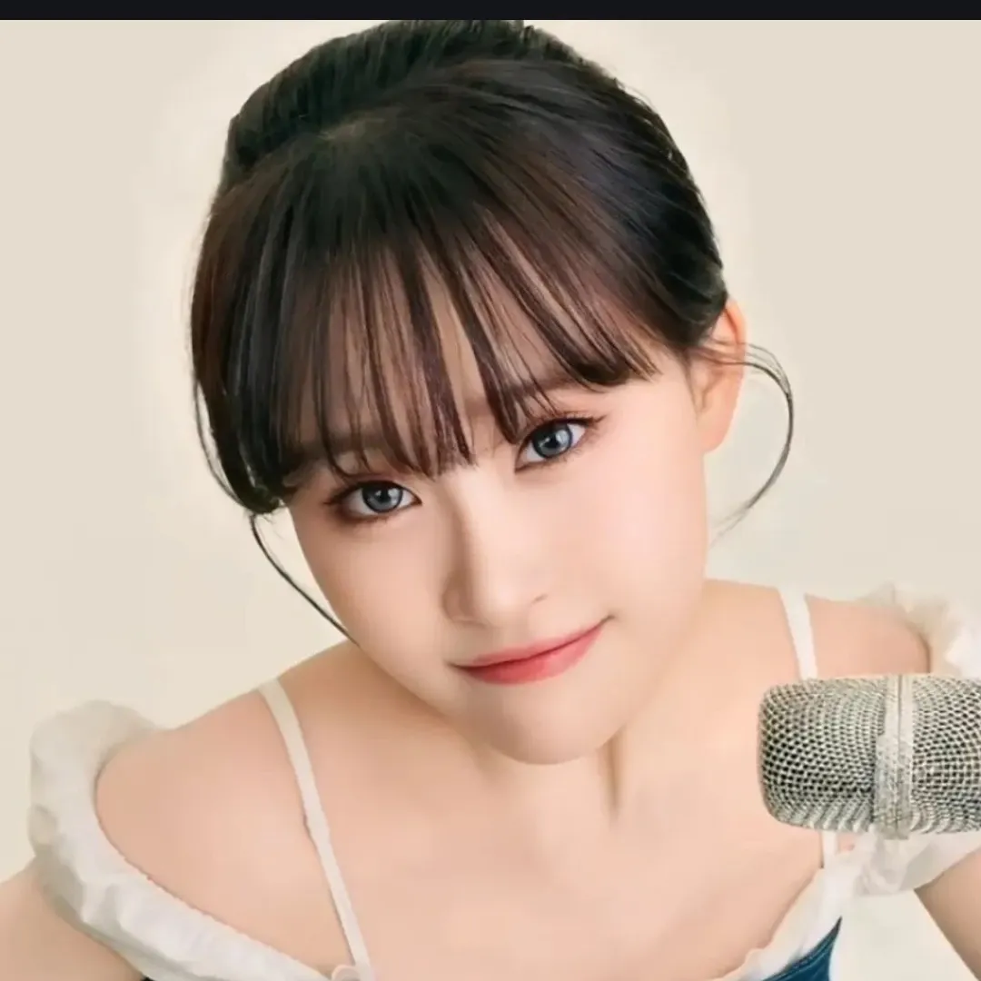 Momen yang diabadikan oleh penggemar Kim Dahyun