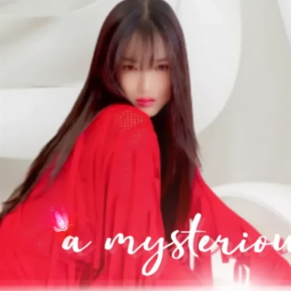 Foto profil terbaik Kim Hyeyoon hari ini di Choeaedol Celeb