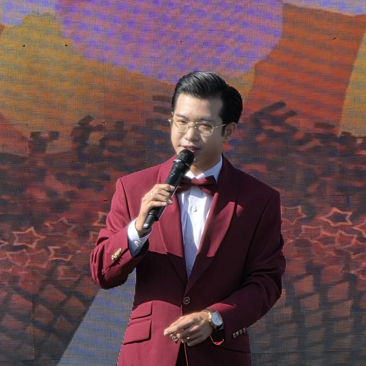 Behind-the-scenes cut of Jo Myungsup