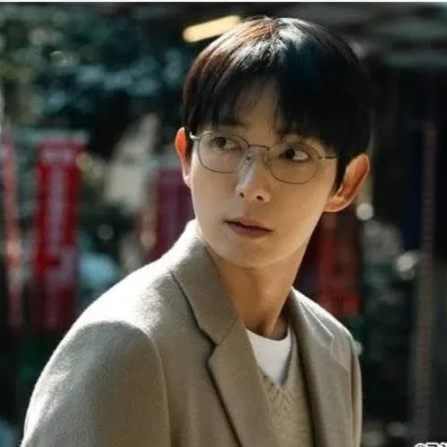 이준기 최근 활동샷