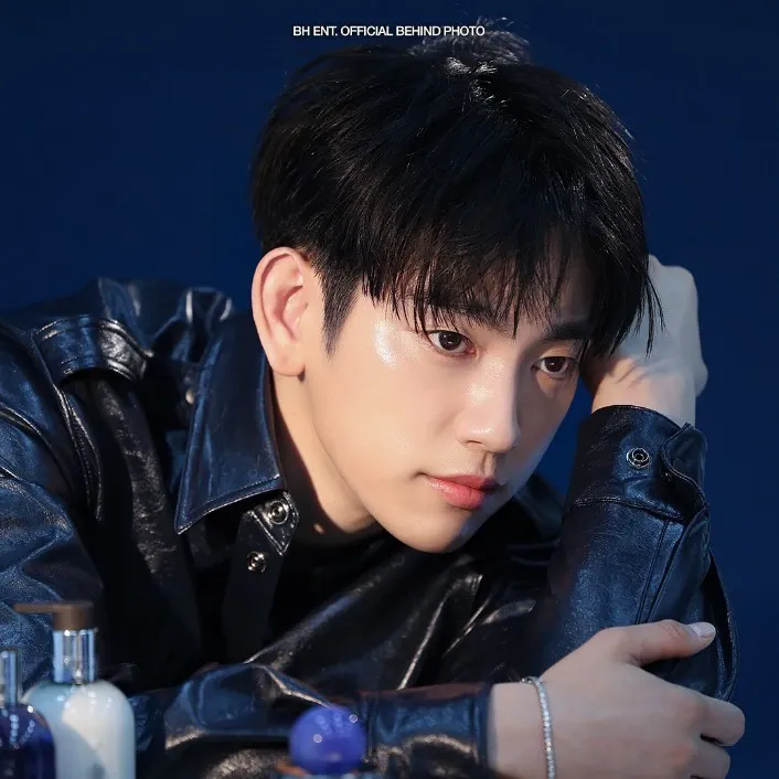 粉丝拍下的朴珍荣瞬间