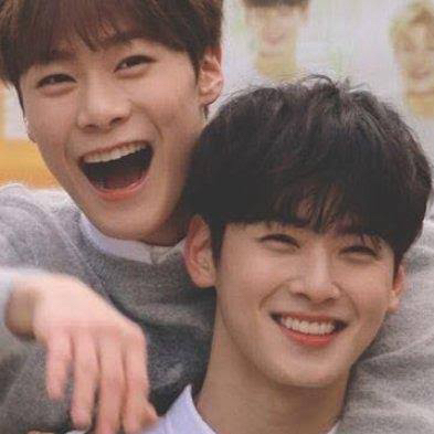 Behind-the-scenes cut of Cha Eunwoo