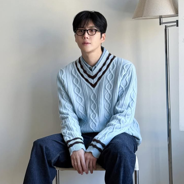 Behind-the-scenes cut of Kim Seonho