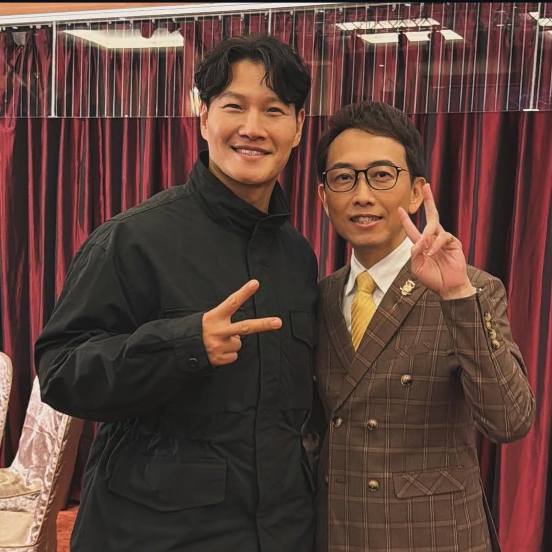 金钟国的最新照片