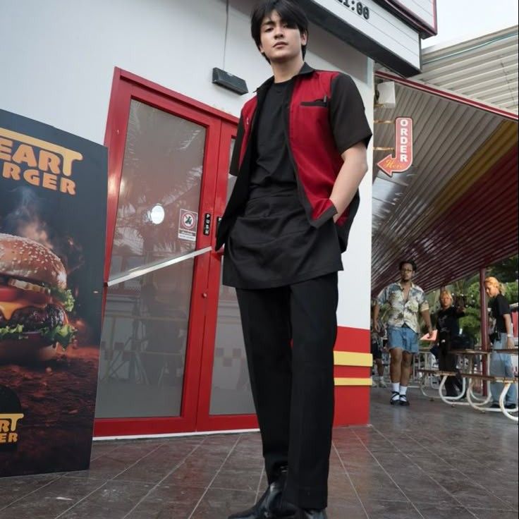 Latest photo of Joong Archen Aydin