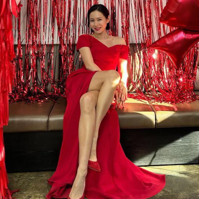 ソン・イェジンの最近の活動ショット