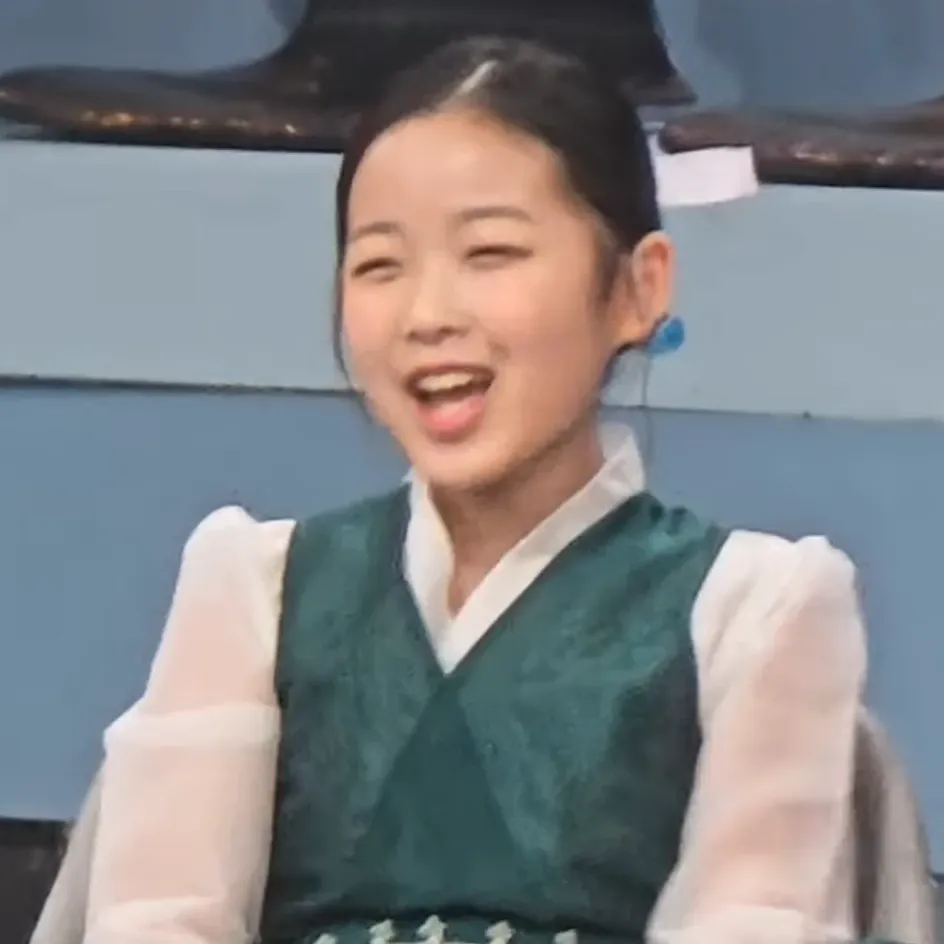 Recent activity shot of Lee Sooyeon