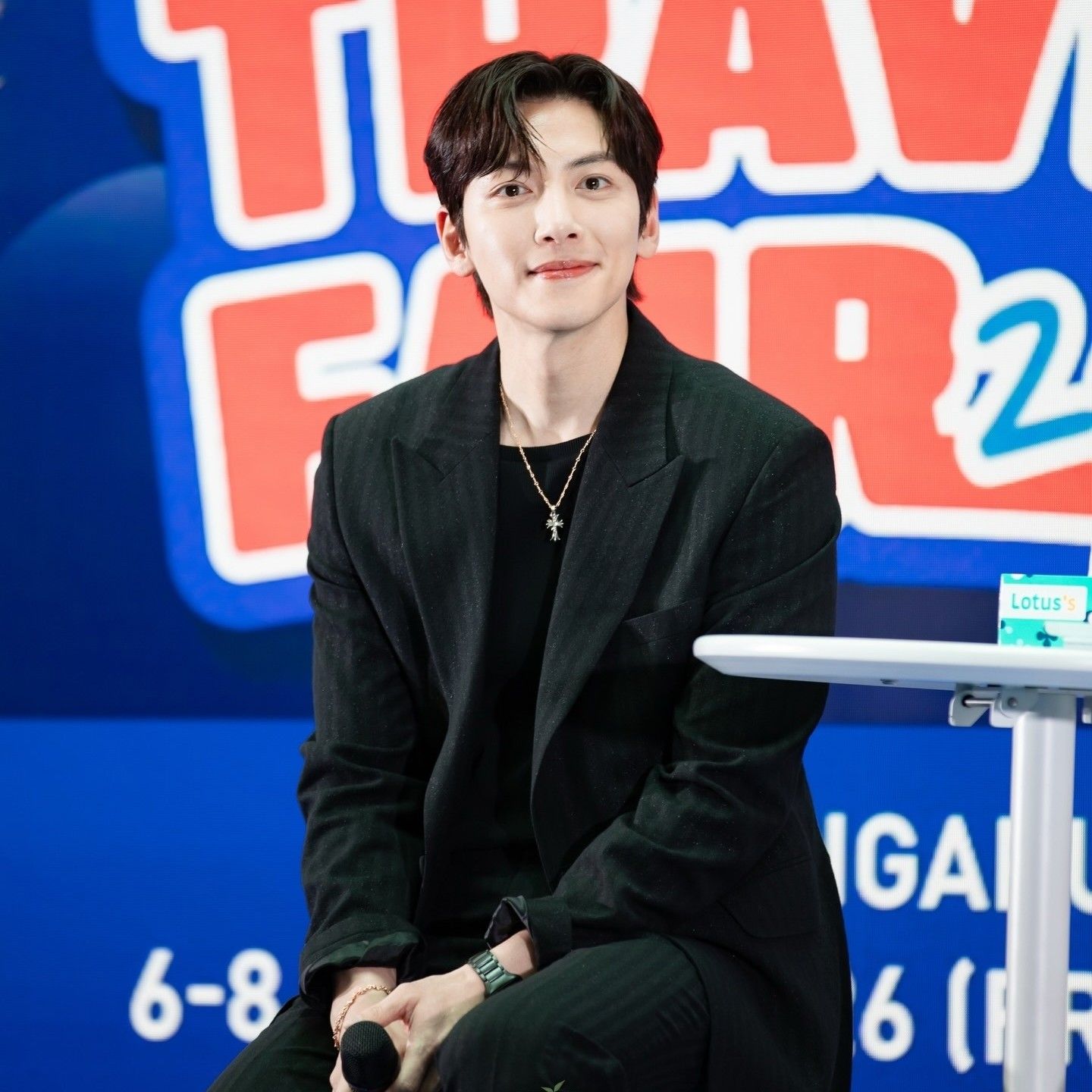 チ・チャンウクの最近の活動ショット